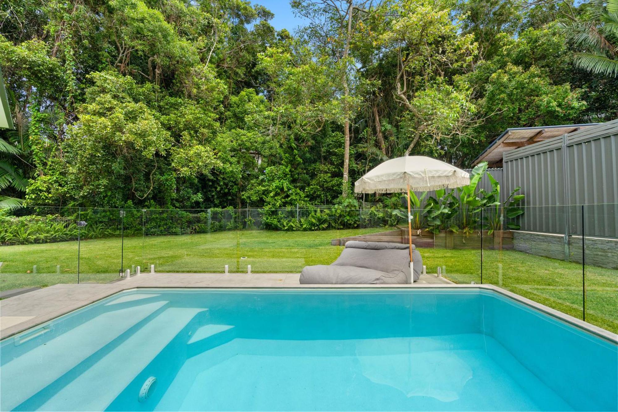 Amiri On Holbrook - Pet Friendly Hotel Yaroomba Exterior photo